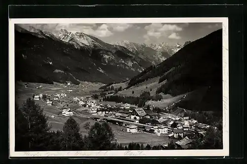 AK St. Anton am Arlberg, Totale vom Berg aus gesehen