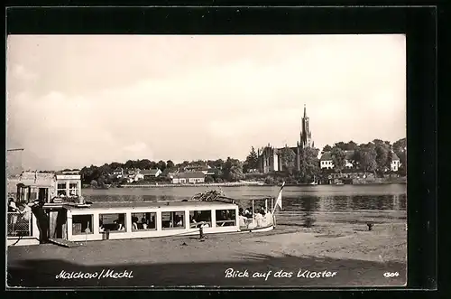 AK Malchow / Meckl., Blick vom Ufer auf das Kloster