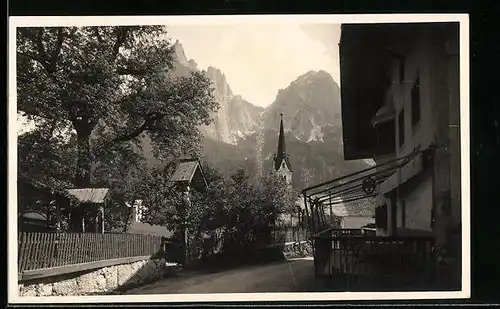 AK Suisi, Motivo in Siusi