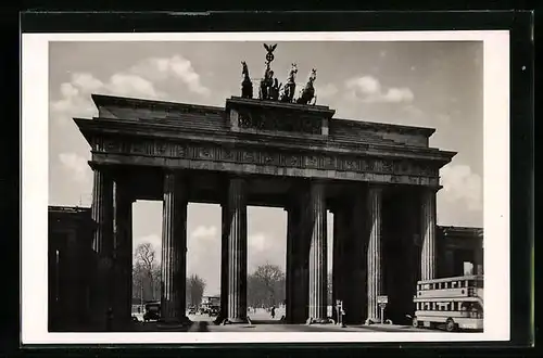AK Berlin, am Brandenburger Tor