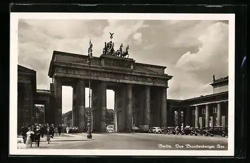 AK Berlin, Blick zum Brandenburger Tor
