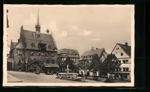 AK Pössneck, Marktplatz mit Brunnen