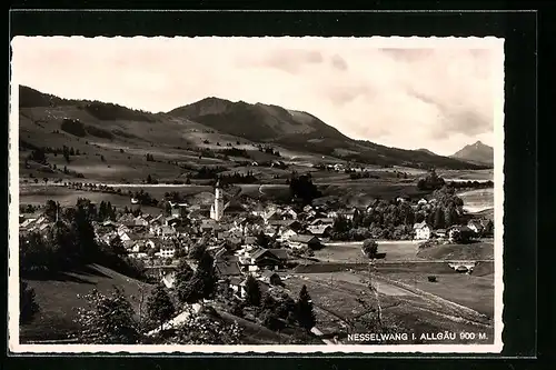 AK Nesselwang / Allgäu, Panoramablick vom Berg aus gesehen