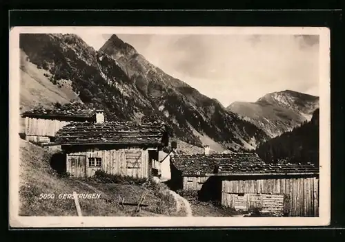 AK Gerstruben, Hütten im Gebirge