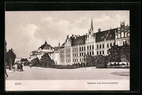AK Riga, Museum und Kommerzschule