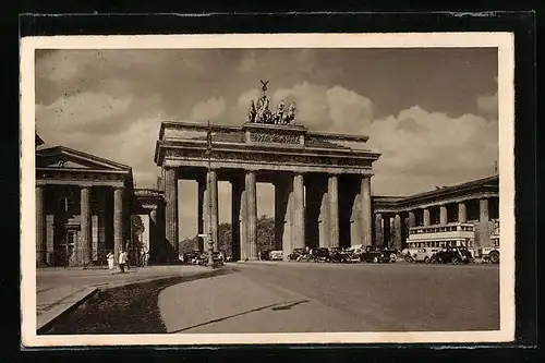 AK Berlin, Blick zum Brandenburger Tor