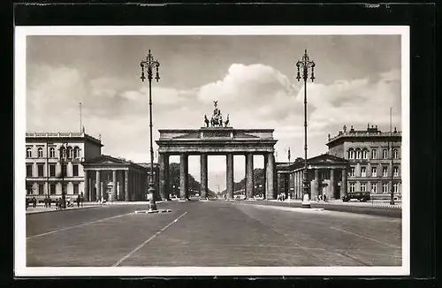 AK Berlin, Blick zum Brandenburger Tor