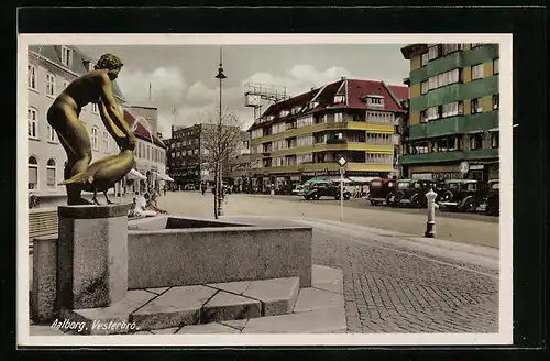 AK Aalborg, Vesterbro-Partie mit Brunnenplastik