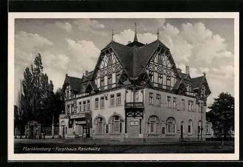 AK Markkleeberg, Forsthaus Raschwitz mit Strasse