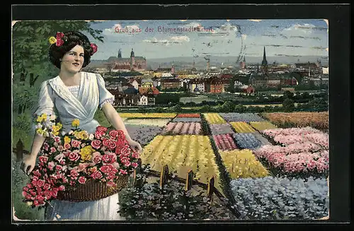 Künstler-AK Erfurt, Blumenfrau vor Blumenfeldern und Panorama der Stadt