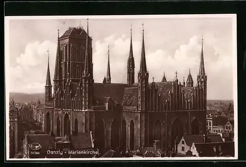 AK Danzig, Blick auf die Marienkirche