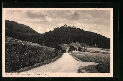 AK Schaumburg / Wesergebirge, Blick zum Schloss, Gasthaus