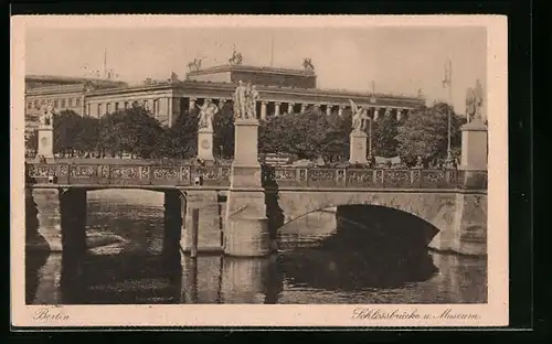 AK Berlin, Schlossbrücke und Museum