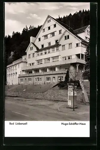 AK Bad Liebenzell, Hugo-Schäffer-Haus und Litfasssäule