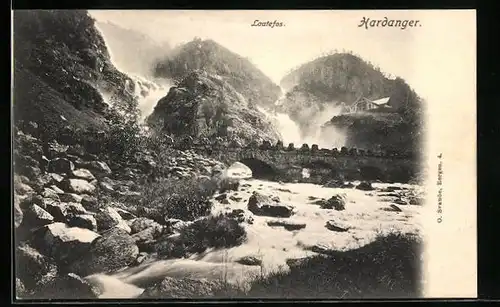 AK Laatefos /Hardanger, Brücke vor dem Wasserfall