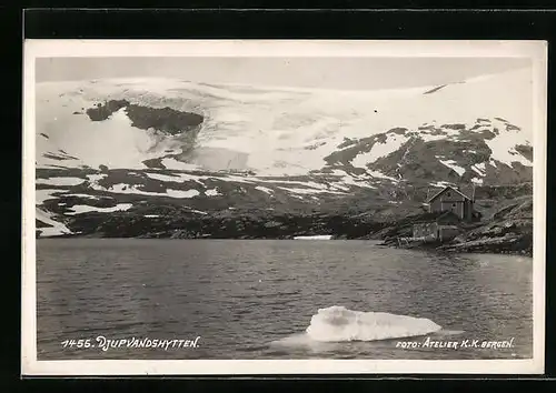 AK Djupvandshytten, Haus an der Küste