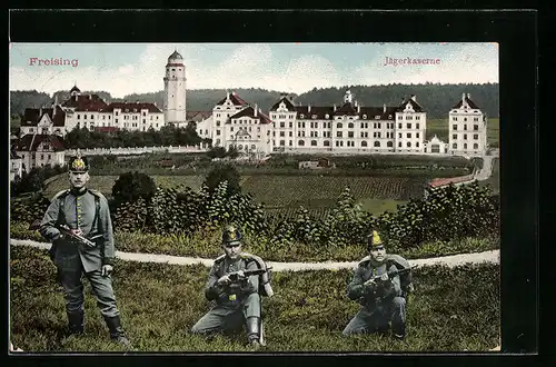 AK Freising, Soldaten vor der Jägerkaserne