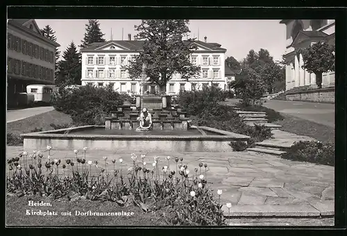 AK Heiden, Kirchplatz mit Dorfbrunnenanlage