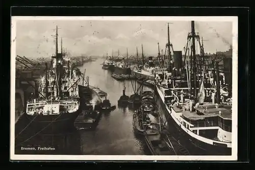 AK Bremen, Blick auf den Freihafen mit Dampfern