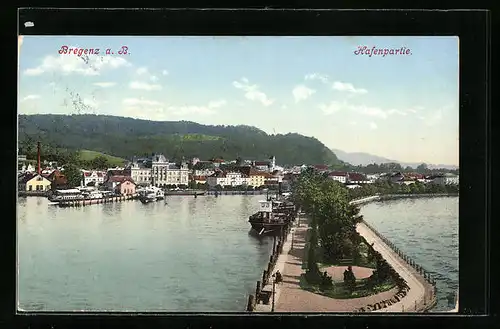 AK Bregenz a. B., Hafenpartie mit Blick auf den Ort