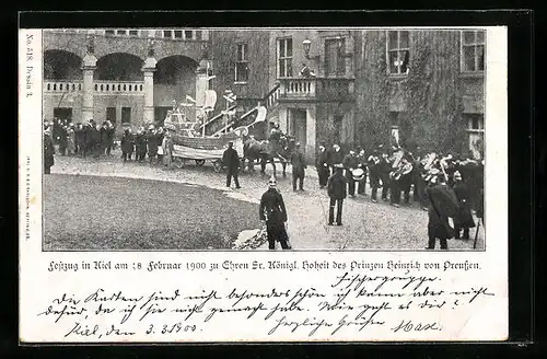 AK Kiel, Festzug zu Ehren des Prinzen Heinrich von Preussen 1900 - Wagen mit Segelschiff-Modell