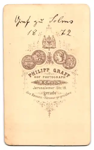 Fotografie Philipp Graff, Berlin, Portrait Graf zu Solm im Anzug mit Franz Jospeg Bart, 1872