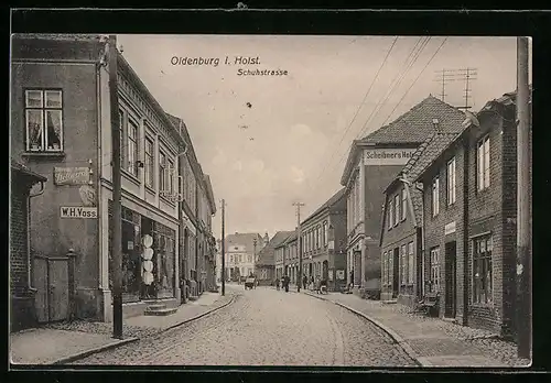 AK Oldenburg i. Holst., Schuhstrasse mit Geschäften