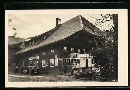AK Todtmoos i. Schwarzwald, Hotel und Pension Stammhaus Schwarzwaldhaus mit Auto