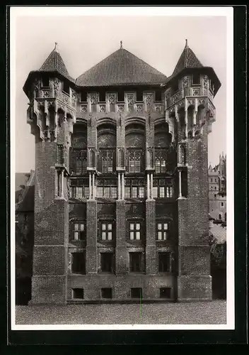 AK Marienburg, Hochmeister-Palast