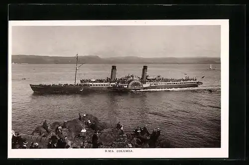 AK Salondampfer RMS Columba eine Steinküste passierend