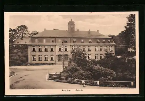 AK Raschau, Totalansicht der Schule