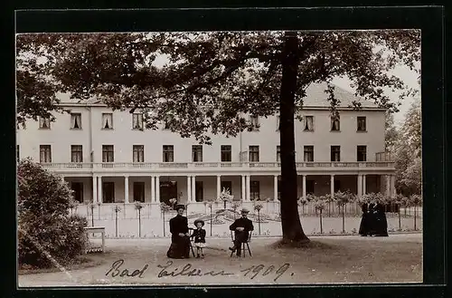 Foto-AK Bad Eilsen, Am grossen Logierhaus 1909