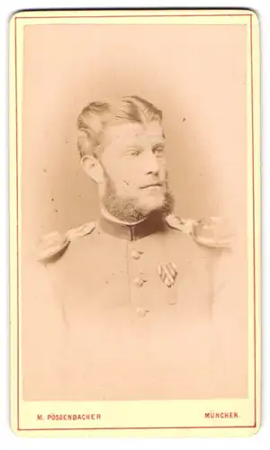 Fotografie M. Pössenbacher, München, Soldat in Uniform Rgt. 5 mit Orden an der Brust, Epauletten