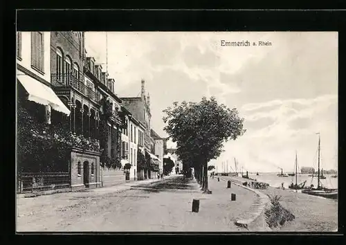 AK Emmerich a. Rhein, Blick über die Uferpromenade