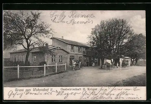 AK Wakendorf, Gasthaus H. Kröger in der Strassenansicht