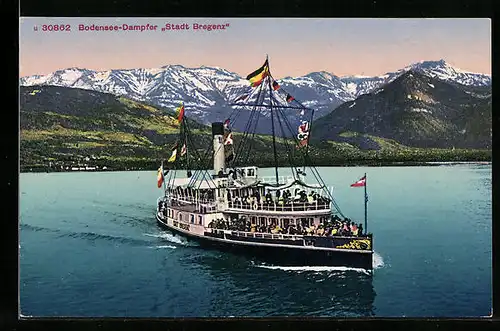 AK Dampfer Stadt Bregenz in Flaggengala auf dem Bodensee