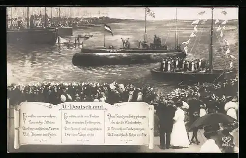 AK U-Boot Deutschland Bremen wird bei der Hafeneinfahrt empfangen