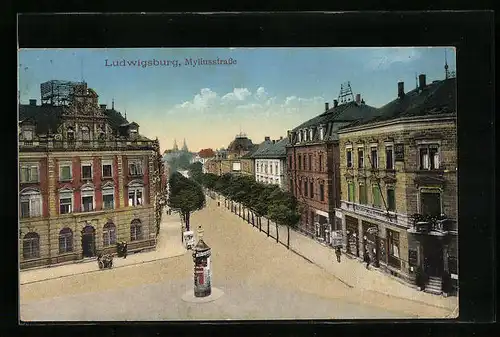 AK Ludwigsburg, Myliusstrasse mit Litfasssäule