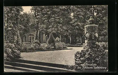 AK Liebenberg, Blick durch den Park auf die Terrasse des Schlosses