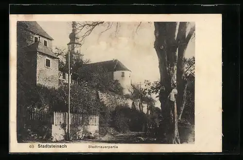 AK Stadtsteinach, Stadtmauerpartie mit Kirche