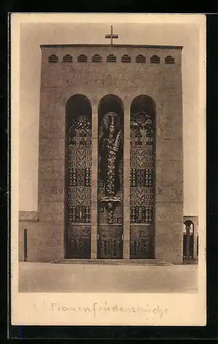 AK Frankfurt-Bockenheim, Portal der katholischen Frauenfriedenskirche, Zeppellin-Allee 99