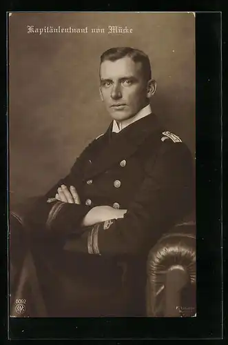 AK Kapitänleutnant Hellmuth von Mücke in Uniform