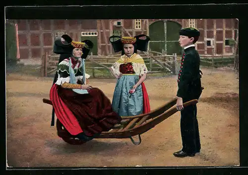 AK Kinder in Volkstrachten aus den Schaumburg-Lippischen und Hessischen Landen