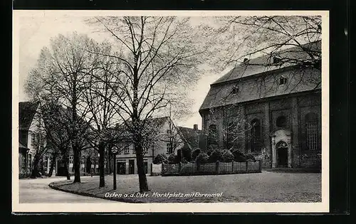 AK Osten /Oste, Marktplatz mit Ehrenmal