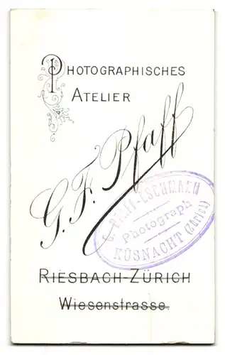 Fotografie G. F. Pfaff, Zürich, Wiesenstrasse, bürgerliches Ehepaar im Sonntagsstaat