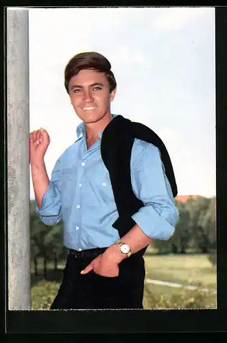 AK Musiker Rex Gildo mit jungenhaftem Charme