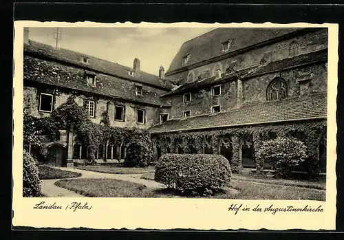 AK Landau, Hof in der Augustinerkirche