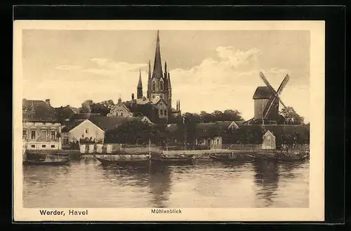 AK Werder / Havel, Flusspartie mit Kirche und Windmühle, Mühlenblick