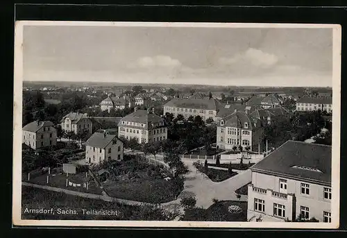 AK Arnsdorf / Sa., Ortsansicht aus der Vogelschau