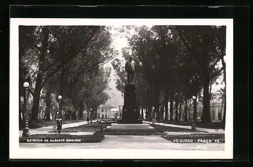 AK Friburgo, Estatua de Alberto Braune